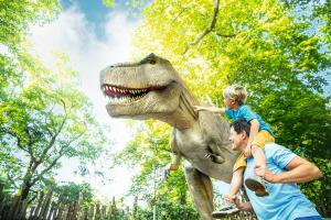 Mit der Familie auf den Spuren der Urzeitwesen im Zoo Leipzig © Zoo Leipzig